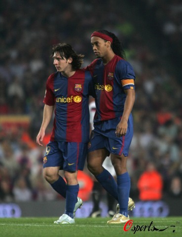 利中場天才 利中場天才