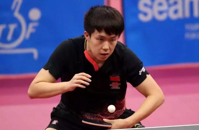 多球迷的目 多球迷的目